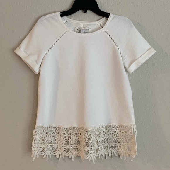 Anthropologie - Saturday Sunday Lace Trimmed White Short Sleeve Top - Picture 7 of 8